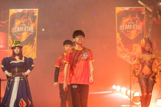 带领球队取 带领球队取