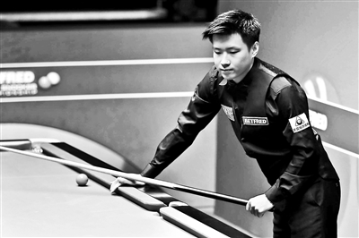 来形容场面 来形容场面