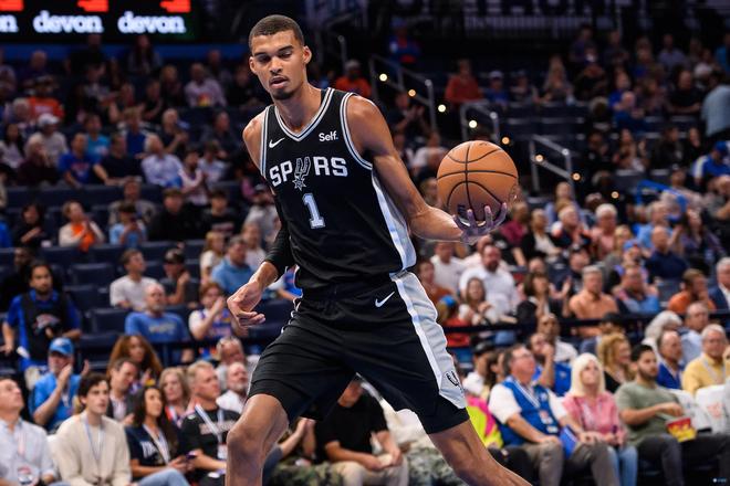 这支球队正 这支球队正