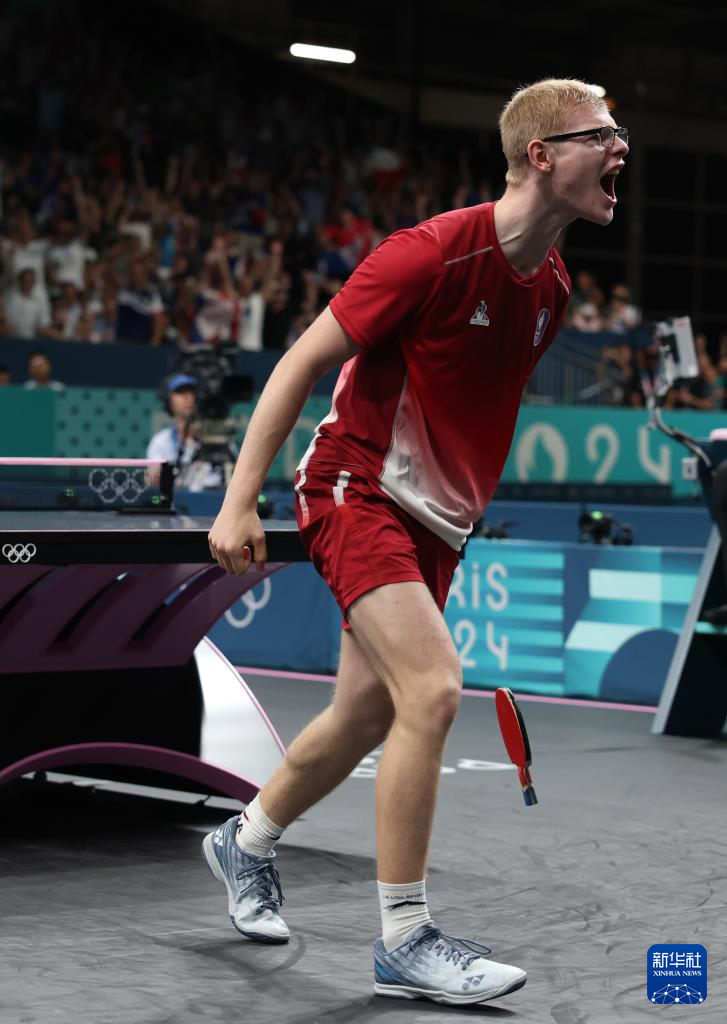 许多国家的 许多国家的