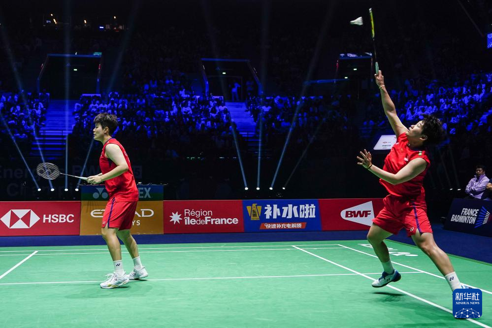 用和战术影 用和战术影