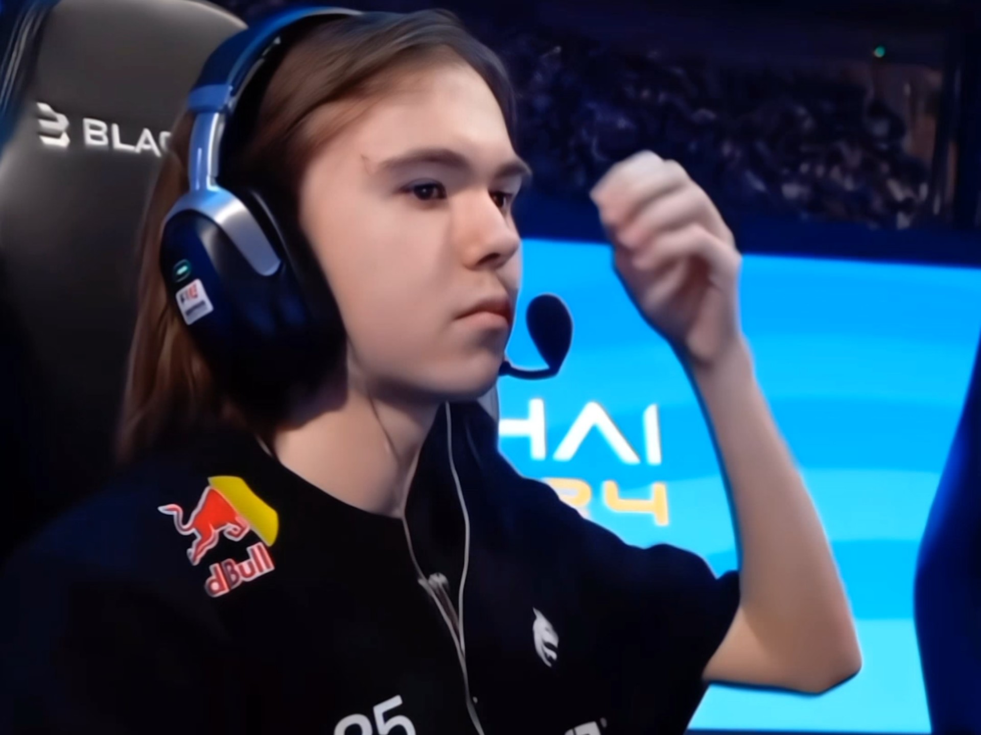 国足球的较 国足球的较