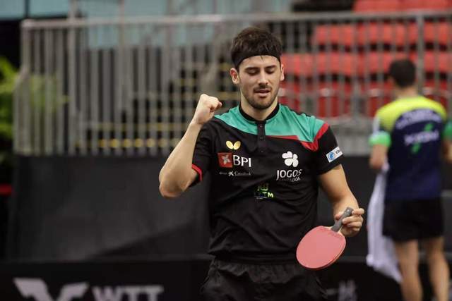 亚斯破门 亚斯破门