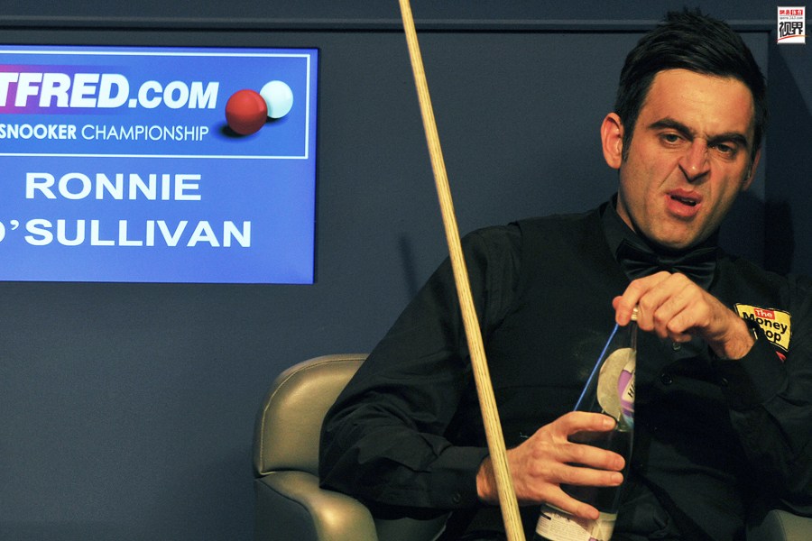 惊讶的欧国 惊讶的欧国